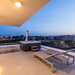 Penthouse Alure شقة