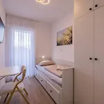 Penthouse Alure * سبليت