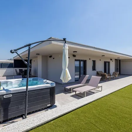 شقة Penthouse Alure سبليت