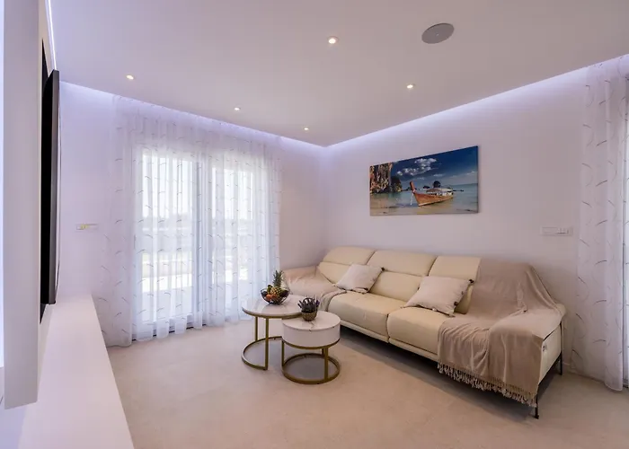 Penthouse Alure *