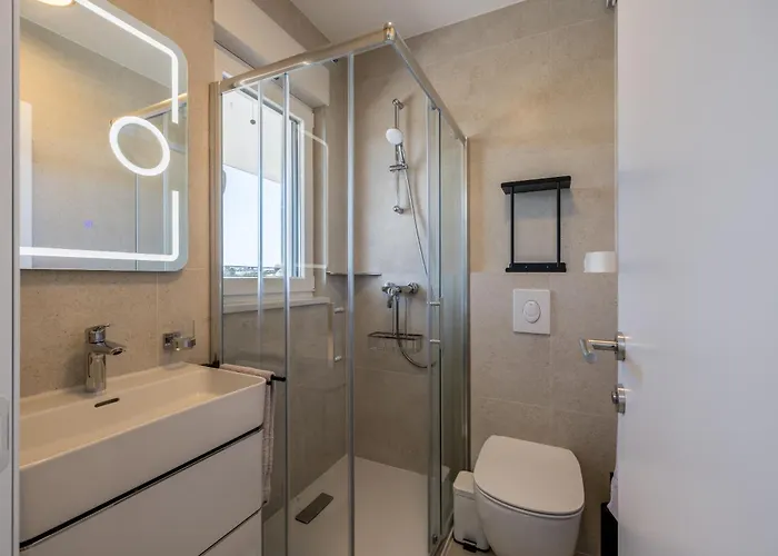 Penthouse Alure *