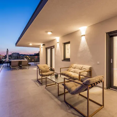 Penthouse Alure *
